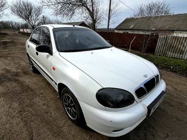 Білий Деу Сенс, об'ємом двигуна 1.3 л та пробігом 0 тис. км за 1500 $, фото 1 на Automoto.ua