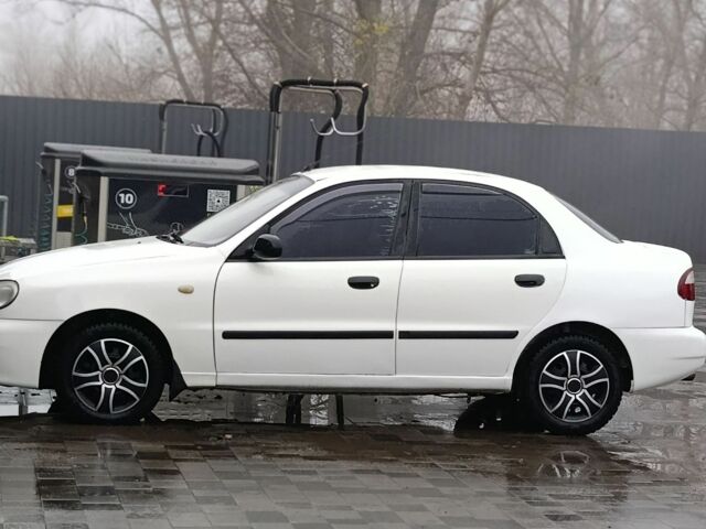 Белый Дэу Сенс, объемом двигателя 1.5 л и пробегом 208 тыс. км за 2500 $, фото 1 на Automoto.ua