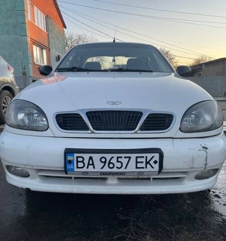 Білий Деу Сенс, об'ємом двигуна 1.3 л та пробігом 238 тис. км за 2000 $, фото 1 на Automoto.ua