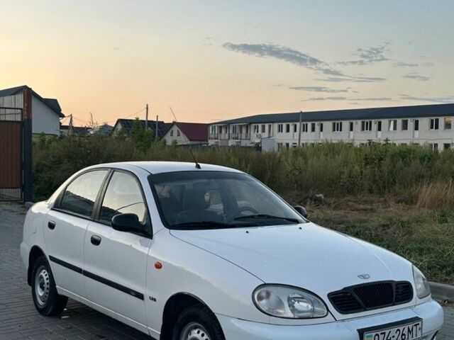 Белый Дэу Сенс, объемом двигателя 1.3 л и пробегом 200 тыс. км за 1900 $, фото 1 на Automoto.ua