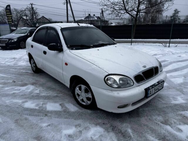 Белый Дэу Сенс, объемом двигателя 1.5 л и пробегом 200 тыс. км за 1999 $, фото 1 на Automoto.ua