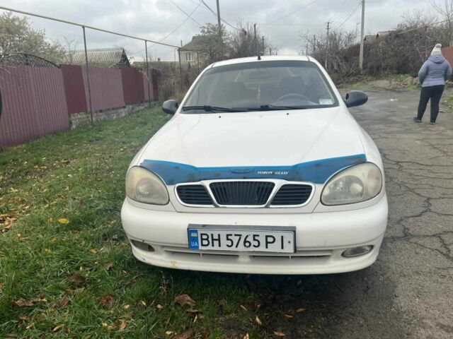 Белый Дэу Сенс, объемом двигателя 1.3 л и пробегом 200 тыс. км за 2300 $, фото 1 на Automoto.ua