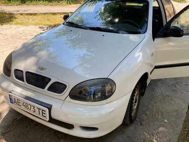 Белый Дэу Сенс, объемом двигателя 1.3 л и пробегом 250 тыс. км за 1600 $, фото 1 на Automoto.ua