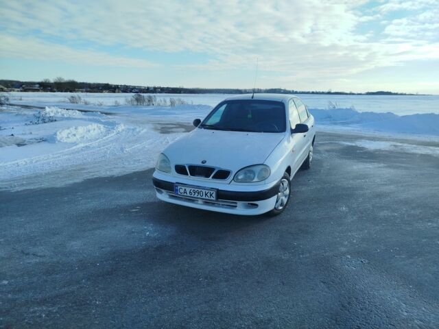 Білий Деу Сенс, об'ємом двигуна 1.3 л та пробігом 200 тис. км за 1482 $, фото 1 на Automoto.ua