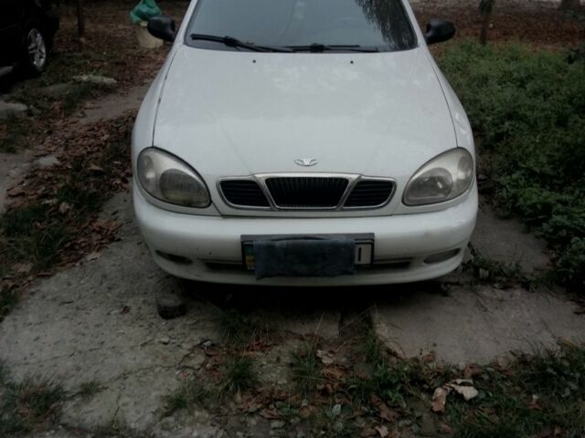 Белый Дэу Сенс, объемом двигателя 1 л и пробегом 250 тыс. км за 700 $, фото 1 на Automoto.ua