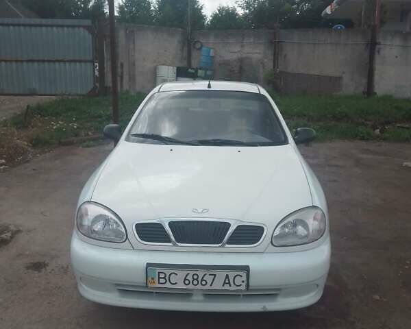 Білий Деу Сенс, об'ємом двигуна 1.3 л та пробігом 200 тис. км за 2100 $, фото 1 на Automoto.ua