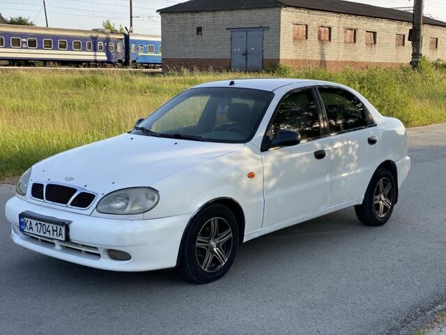 Белый Дэу Сенс, объемом двигателя 1.5 л и пробегом 371 тыс. км за 1050 $, фото 1 на Automoto.ua
