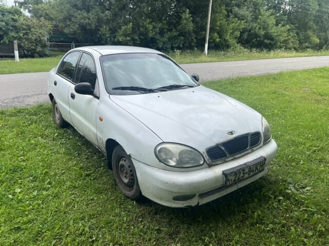 Белый Дэу Сенс, объемом двигателя 1.5 л и пробегом 230 тыс. км за 600 $, фото 1 на Automoto.ua