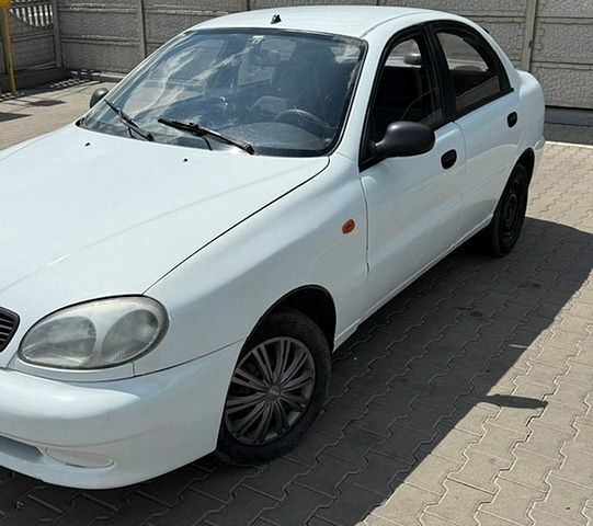 Білий Деу Сенс, об'ємом двигуна 1.3 л та пробігом 220 тис. км за 1400 $, фото 1 на Automoto.ua