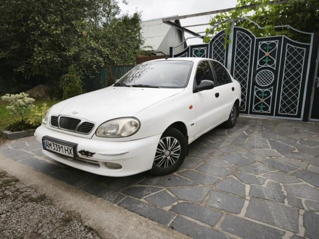 Белый Дэу Сенс, объемом двигателя 0 л и пробегом 200 тыс. км за 1556 $, фото 1 на Automoto.ua