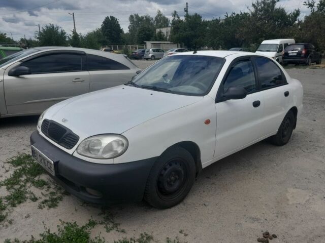 Білий Деу Сенс, об'ємом двигуна 1.3 л та пробігом 200 тис. км за 1250 $, фото 1 на Automoto.ua