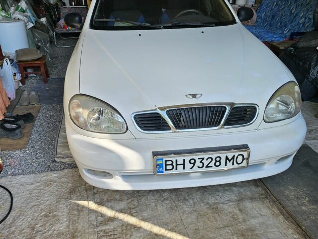 Белый Дэу Сенс, объемом двигателя 0 л и пробегом 159 тыс. км за 2800 $, фото 1 на Automoto.ua