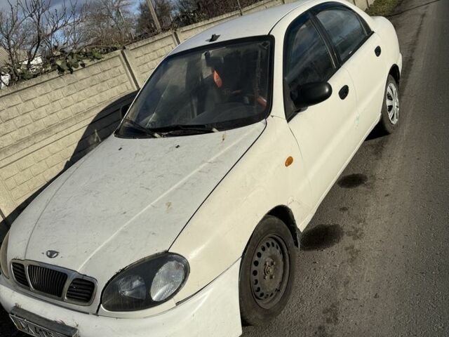 Белый Дэу Сенс, объемом двигателя 1.6 л и пробегом 200 тыс. км за 750 $, фото 1 на Automoto.ua