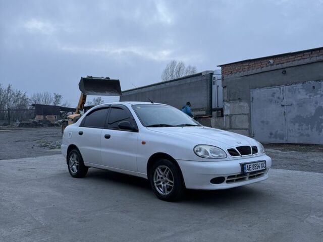 Білий Деу Сенс, об'ємом двигуна 1.5 л та пробігом 144 тис. км за 2000 $, фото 1 на Automoto.ua