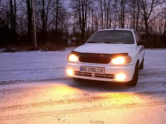 Белый Дэу Сенс, объемом двигателя 1.3 л и пробегом 273 тыс. км за 1500 $, фото 1 на Automoto.ua