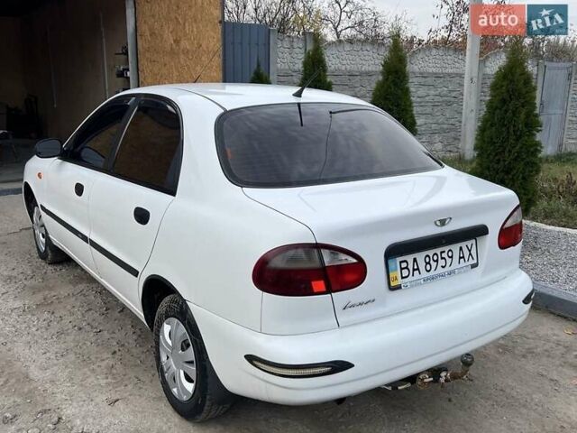 Белый Дэу Сенс, объемом двигателя 1.5 л и пробегом 204 тыс. км за 2450 $, фото 1 на Automoto.ua