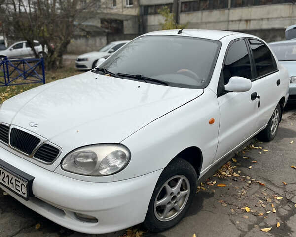 Белый Дэу Сенс, объемом двигателя 1.3 л и пробегом 235 тыс. км за 1890 $, фото 1 на Automoto.ua