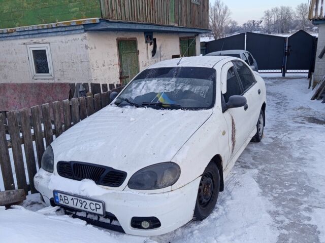 Белый Дэу Сенс, объемом двигателя 1.5 л и пробегом 300 тыс. км за 1500 $, фото 1 на Automoto.ua