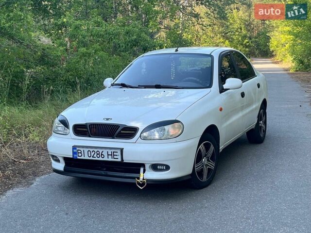 Білий Деу Сенс, об'ємом двигуна 1.3 л та пробігом 180 тис. км за 1800 $, фото 1 на Automoto.ua