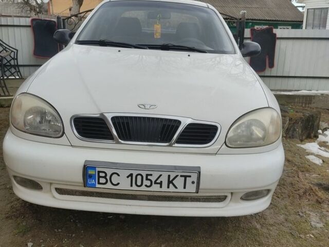 Білий Деу Сенс, об'ємом двигуна 1.5 л та пробігом 128 тис. км за 2000 $, фото 1 на Automoto.ua