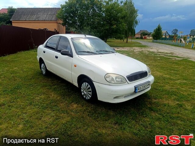 Білий Деу Сенс, об'ємом двигуна 1.3 л та пробігом 202 тис. км за 950 $, фото 1 на Automoto.ua