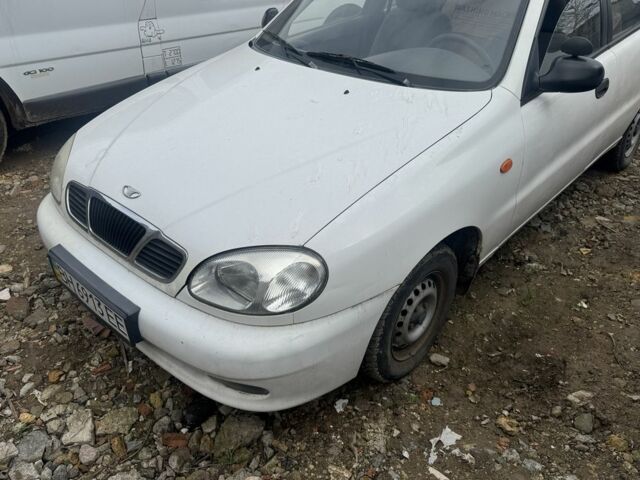 Белый Дэу Сенс, объемом двигателя 1.5 л и пробегом 120 тыс. км за 1750 $, фото 1 на Automoto.ua