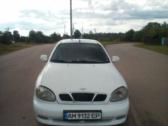 Белый Дэу Сенс, объемом двигателя 1.3 л и пробегом 290 тыс. км за 1771 $, фото 1 на Automoto.ua