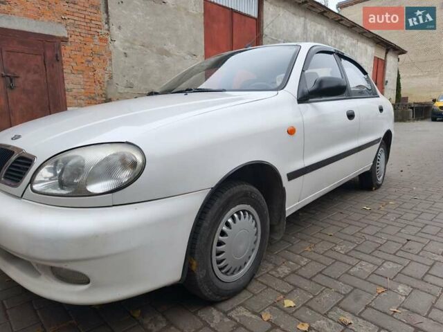 Белый Дэу Сенс, объемом двигателя 1.3 л и пробегом 120 тыс. км за 2200 $, фото 1 на Automoto.ua