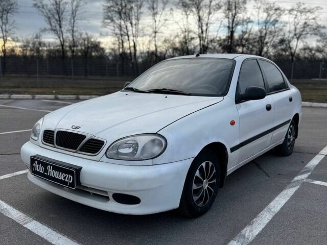 Белый Дэу Сенс, объемом двигателя 0 л и пробегом 123 тыс. км за 2000 $, фото 1 на Automoto.ua