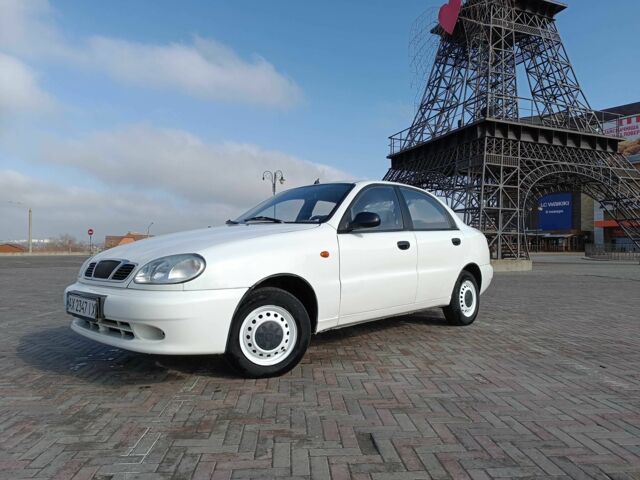 Білий Деу Сенс, об'ємом двигуна 1.5 л та пробігом 588 тис. км за 2400 $, фото 1 на Automoto.ua