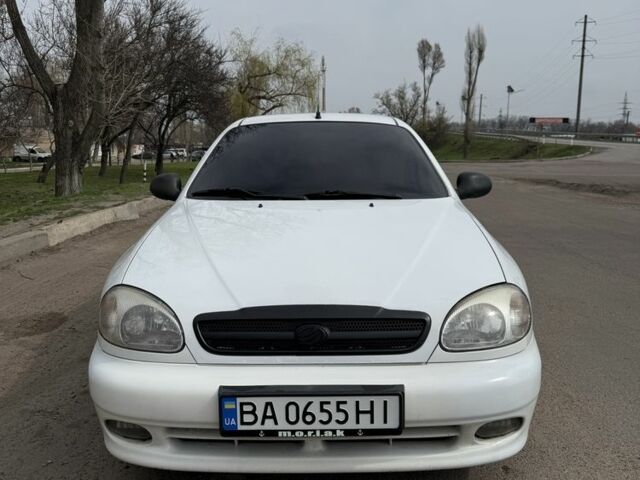 Белый Дэу Сенс, объемом двигателя 1.5 л и пробегом 180 тыс. км за 2500 $, фото 1 на Automoto.ua