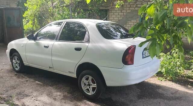 Белый Дэу Сенс, объемом двигателя 1.3 л и пробегом 218 тыс. км за 1650 $, фото 1 на Automoto.ua