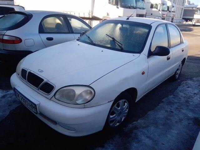 Белый Дэу Сенс, объемом двигателя 1.5 л и пробегом 1000 тыс. км за 1600 $, фото 1 на Automoto.ua