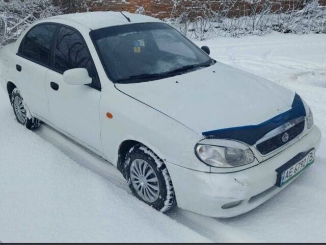 Білий Деу Сенс, об'ємом двигуна 1.5 л та пробігом 111 тис. км за 2300 $, фото 1 на Automoto.ua