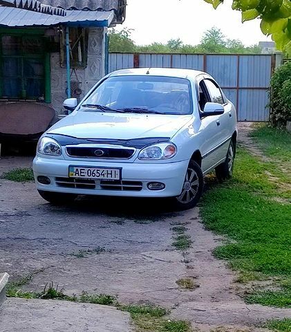 Белый Дэу Сенс, объемом двигателя 1.3 л и пробегом 0 тыс. км за 2800 $, фото 1 на Automoto.ua