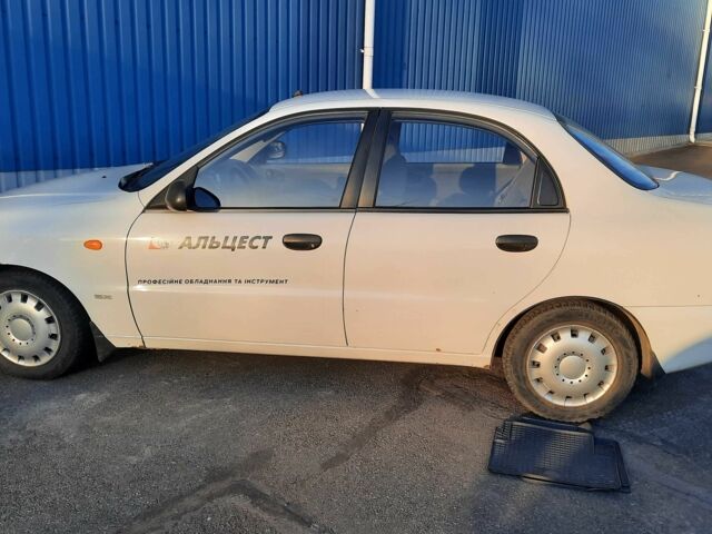 Белый Дэу Сенс, объемом двигателя 1.6 л и пробегом 160 тыс. км за 4091 $, фото 1 на Automoto.ua