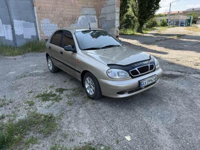 Бежевий Деу Сенс, об'ємом двигуна 1.5 л та пробігом 244 тис. км за 2000 $, фото 1 на Automoto.ua