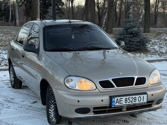 Бежевый Дэу Сенс, объемом двигателя 1.3 л и пробегом 70 тыс. км за 3800 $, фото 1 на Automoto.ua