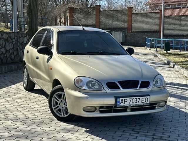 Бежевый Дэу Сенс, объемом двигателя 1.5 л и пробегом 156 тыс. км за 3200 $, фото 1 на Automoto.ua