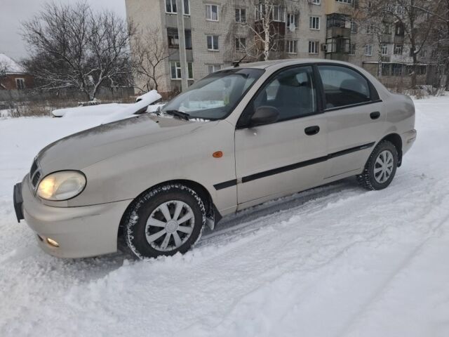 Бежевый Дэу Сенс, объемом двигателя 1 л и пробегом 180 тыс. км за 2500 $, фото 1 на Automoto.ua