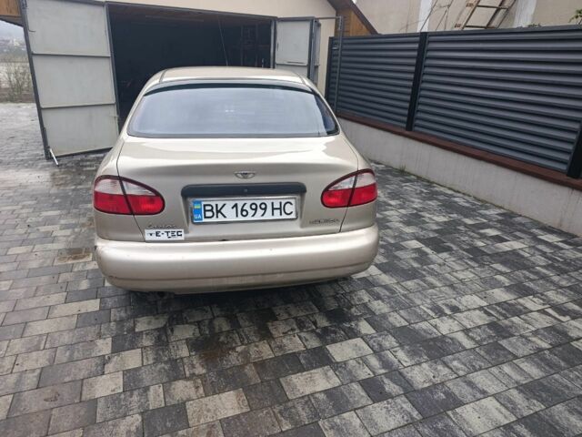 Бежевий Деу Сенс, об'ємом двигуна 1.5 л та пробігом 180 тис. км за 2250 $, фото 1 на Automoto.ua