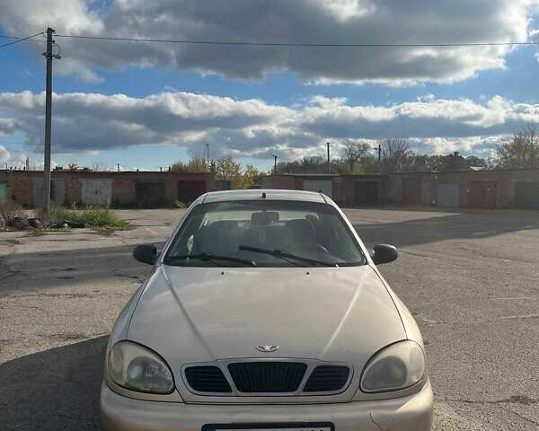 Бежевий Деу Сенс, об'ємом двигуна 1.3 л та пробігом 220 тис. км за 1900 $, фото 1 на Automoto.ua