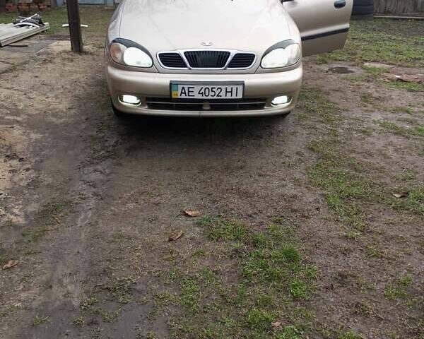 Бежевий Деу Сенс, об'ємом двигуна 1.3 л та пробігом 250 тис. км за 1800 $, фото 1 на Automoto.ua