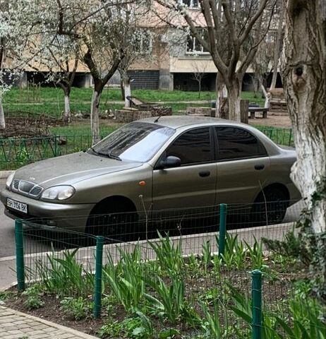 Деу Сенс 2004 у Одесі на Automoto.ua Бежевий Деу Сенс, об'ємом двигуна 1.3 л та пробігом 105 тис. км за 1424 $, фото 1 на Automoto.ua