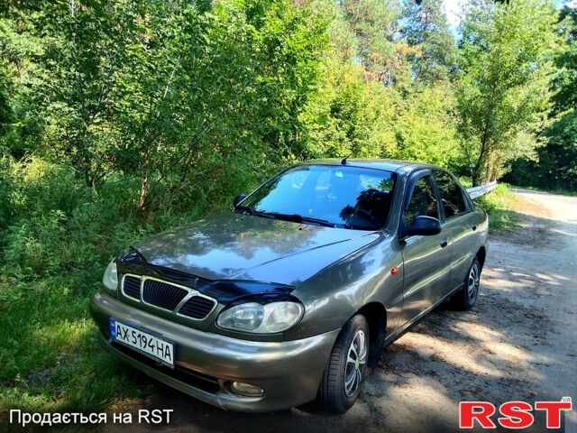 Бежевый Дэу Сенс, объемом двигателя 1.3 л и пробегом 169 тыс. км за 1600 $, фото 1 на Automoto.ua