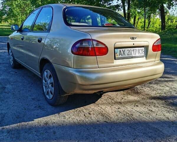 Бежевий Деу Сенс, об'ємом двигуна 0 л та пробігом 300 тис. км за 2400 $, фото 1 на Automoto.ua
