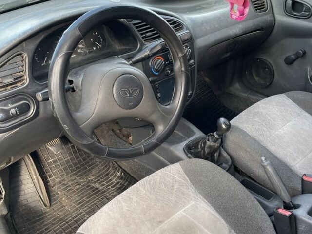 Бежевий Деу Сенс, об'ємом двигуна 1.3 л та пробігом 180 тис. км за 1200 $, фото 1 на Automoto.ua