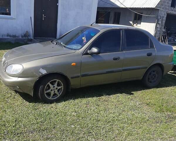 Бежевий Деу Сенс, об'ємом двигуна 1.3 л та пробігом 250 тис. км за 1800 $, фото 1 на Automoto.ua