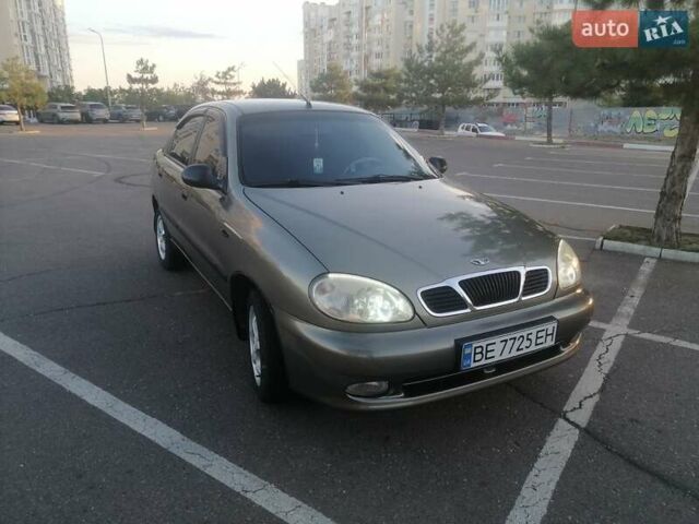Бежевий Деу Сенс, об'ємом двигуна 1.3 л та пробігом 251 тис. км за 2400 $, фото 1 на Automoto.ua