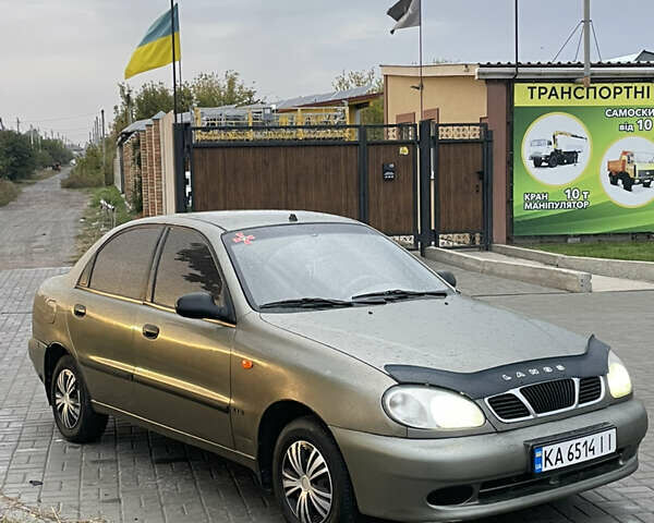 Бежевый Дэу Сенс, объемом двигателя 1.3 л и пробегом 290 тыс. км за 1900 $, фото 1 на Automoto.ua